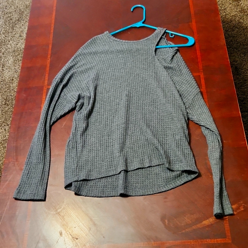 Express Long-sleeved gray shirt